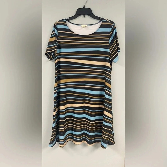 Yelete Dresses & Skirts - Yelete Stripped Short Sleeved Casual Midi Dress Pockets Crew Neck Flare Size XL
